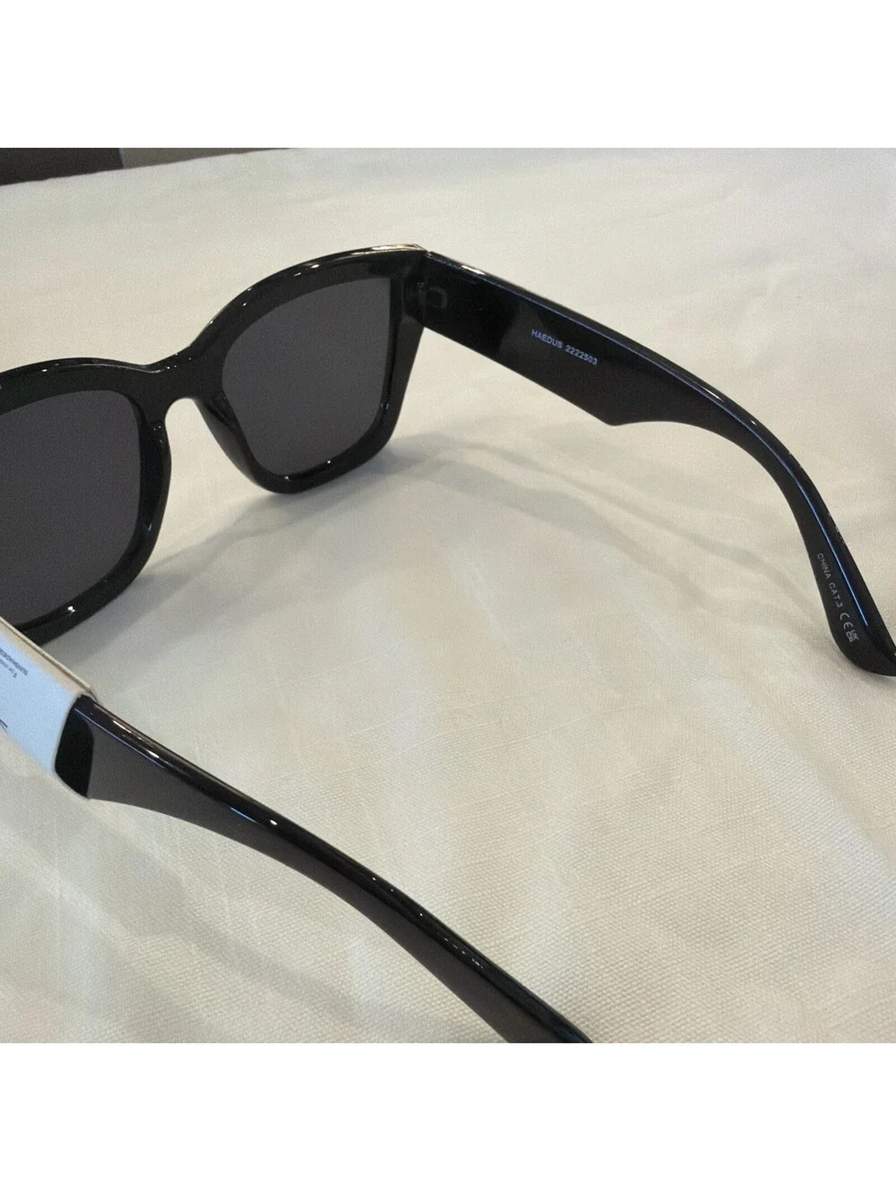 Aire Hadeus Black Sunglasses